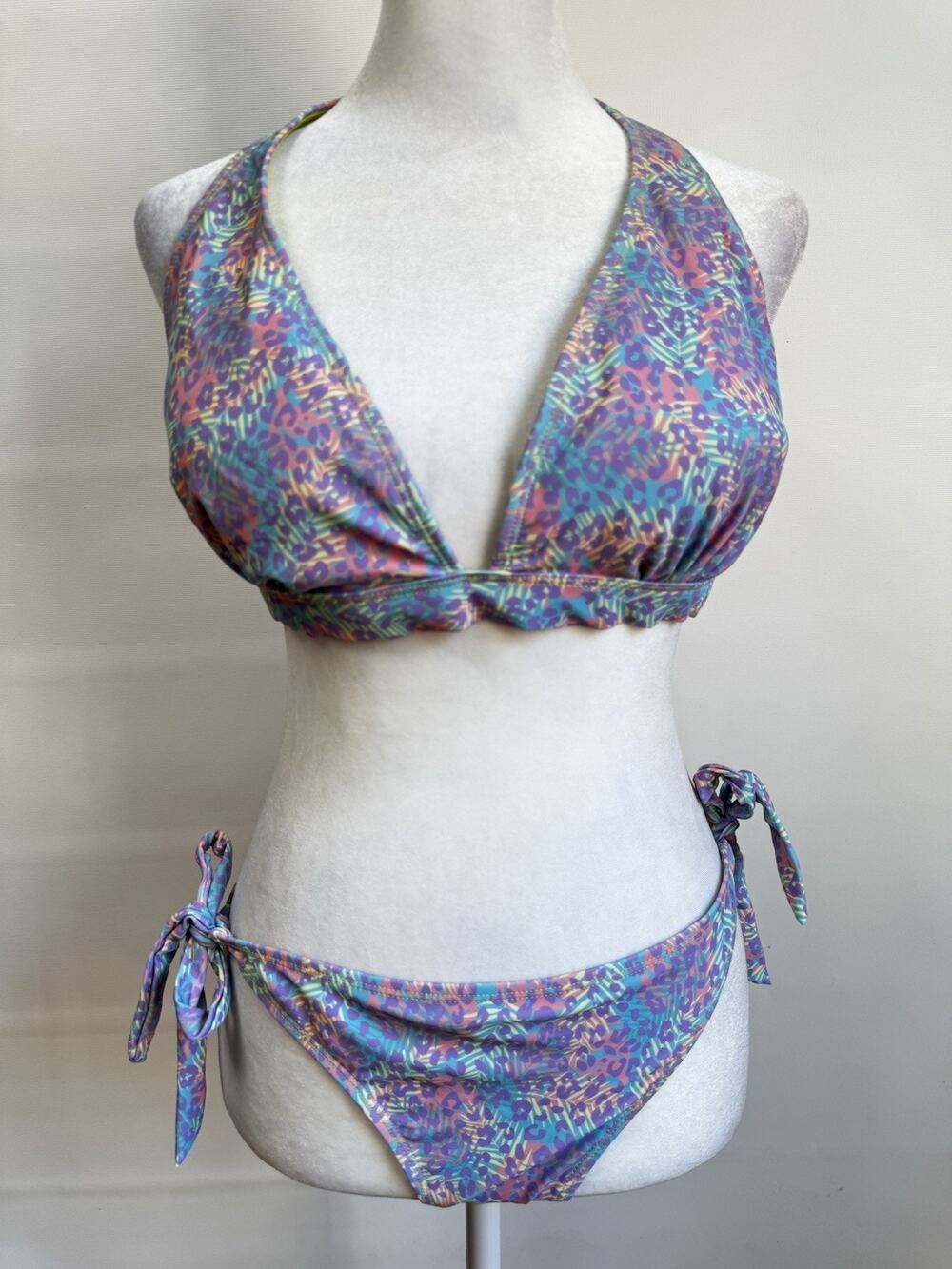 Ingear Bikini Swimsuit 2 Piece XL Pastel Abstract Print Tie Side Halter